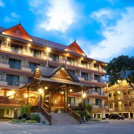Baankhun Chiang Mai Hotel Экстерьер фото