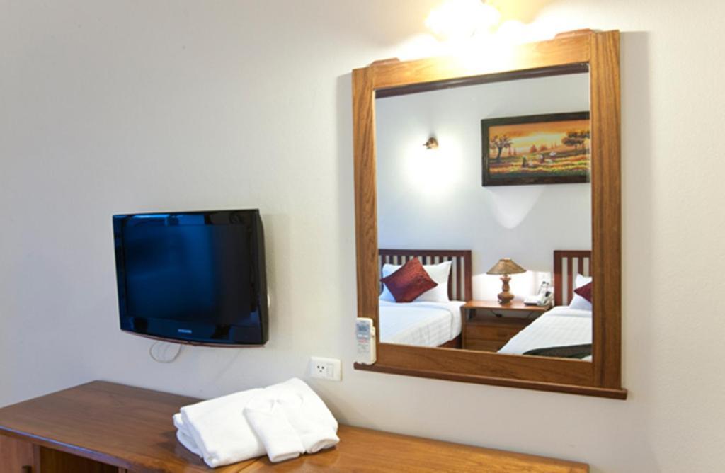 Baankhun Chiang Mai Hotel Экстерьер фото