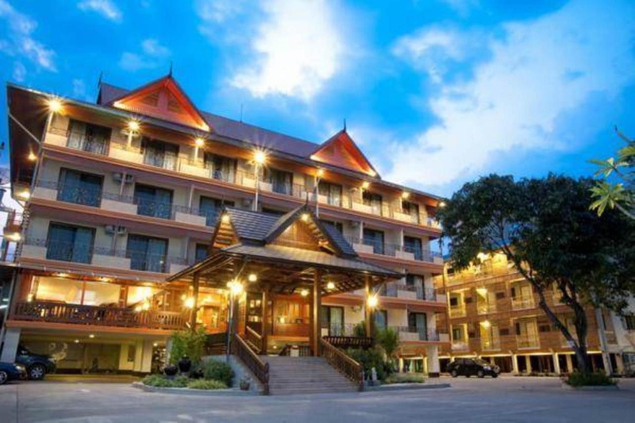Baankhun Chiang Mai Hotel Экстерьер фото